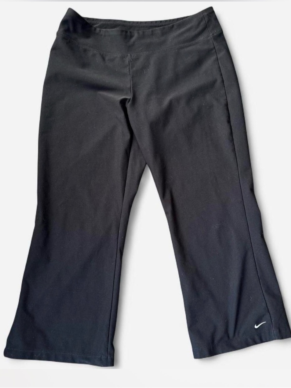 Nike Women Black Cropped Athletic Leggings